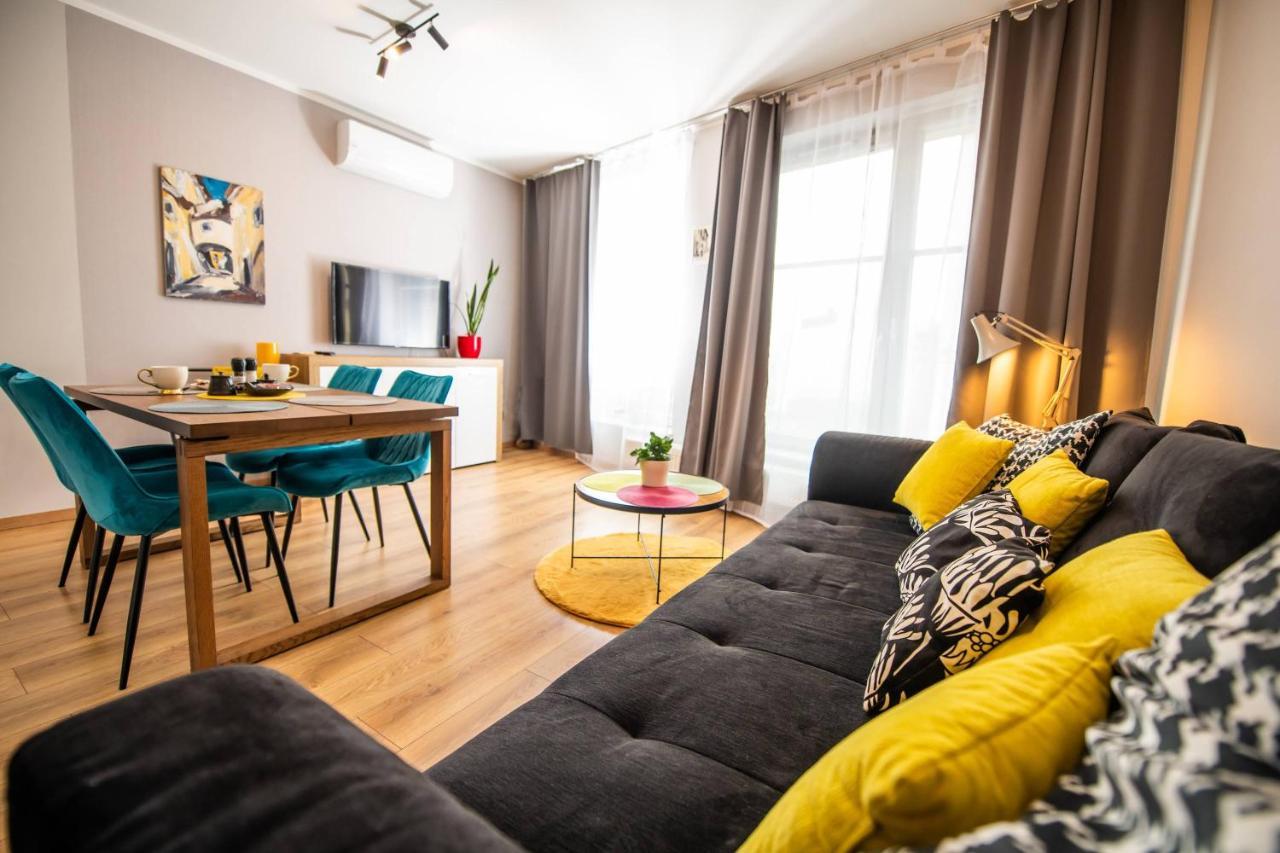 Apartament Miodowa 42 Z Miejscem Parkingowym Krakow Ngoại thất bức ảnh